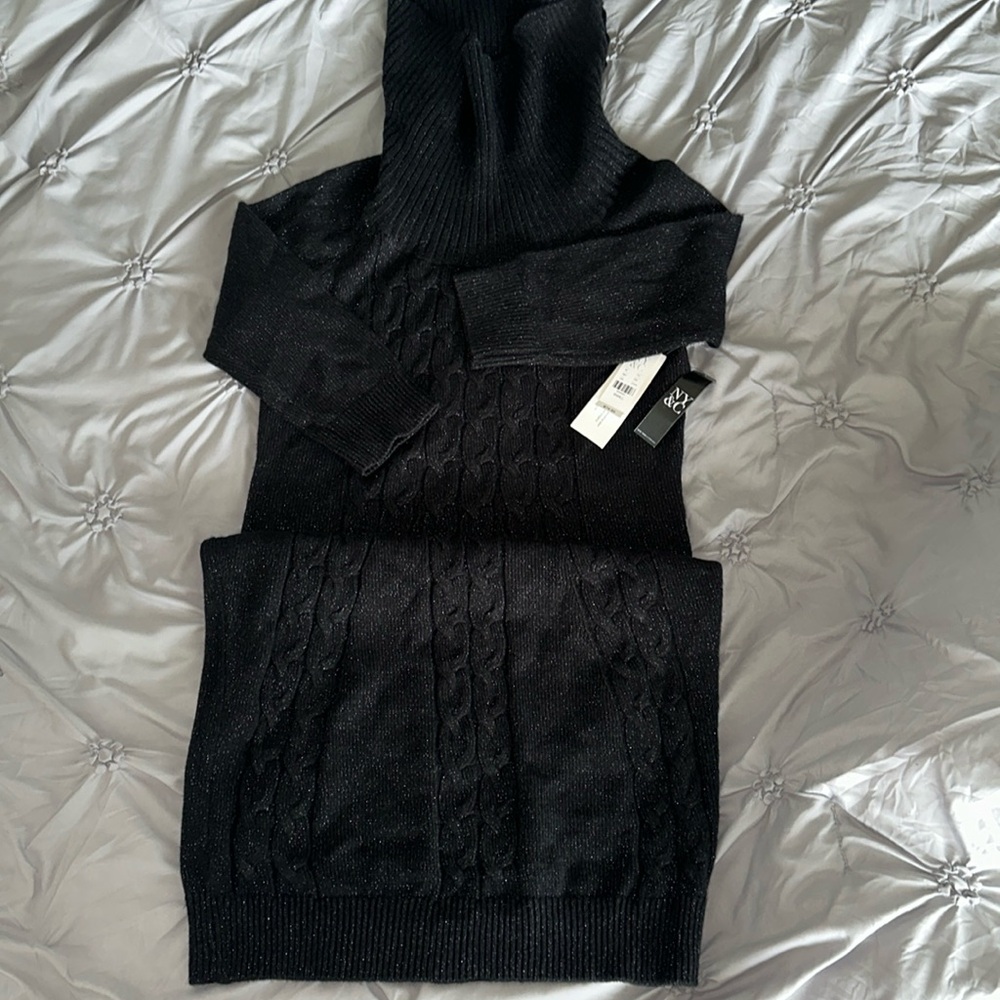 LOVELY NEW YORK AND COMPANY DRESS FOR A CLASSY WOMEN!!!